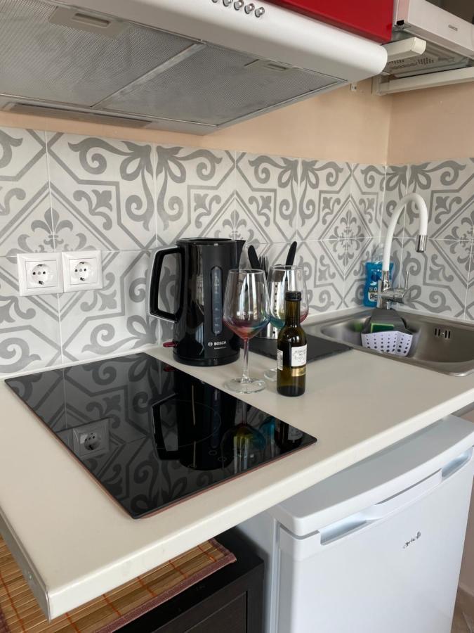 Cozy Apartment In Heart Athens Near Metro Fix 100M 외부 사진