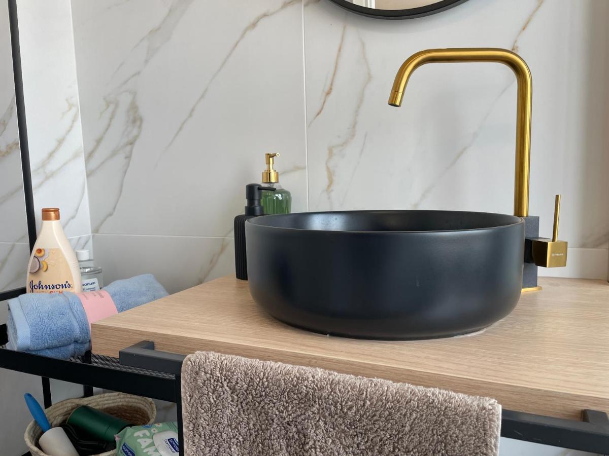 Cozy Apartment In Heart Athens Near Metro Fix 100M 외부 사진