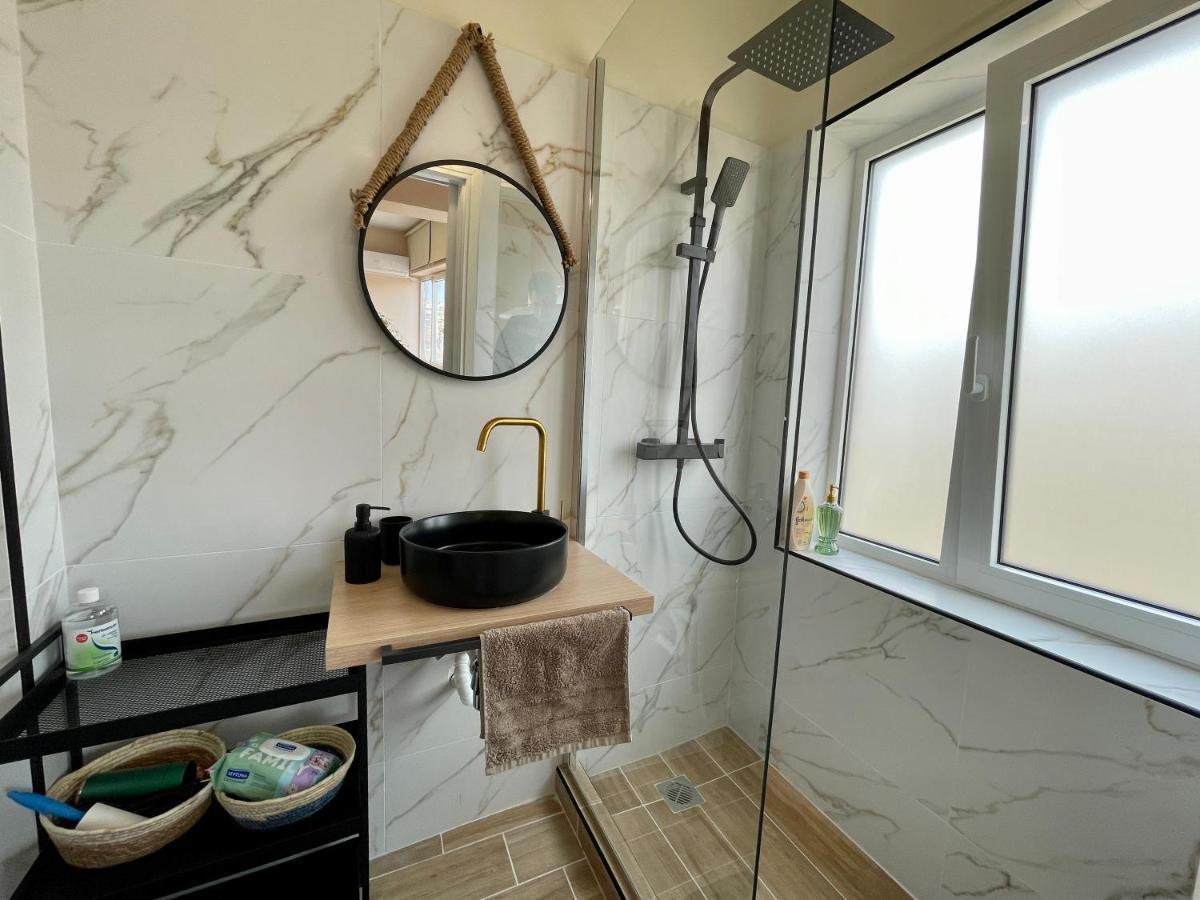Cozy Apartment In Heart Athens Near Metro Fix 100M 외부 사진