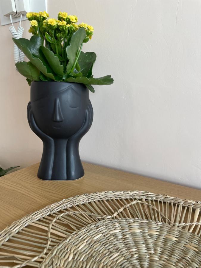 Cozy Apartment In Heart Athens Near Metro Fix 100M 외부 사진